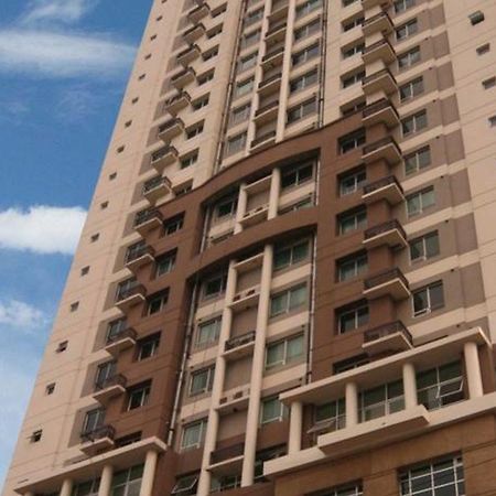 Mandaluyong Lancaster Hotel Manila מראה חיצוני תמונה